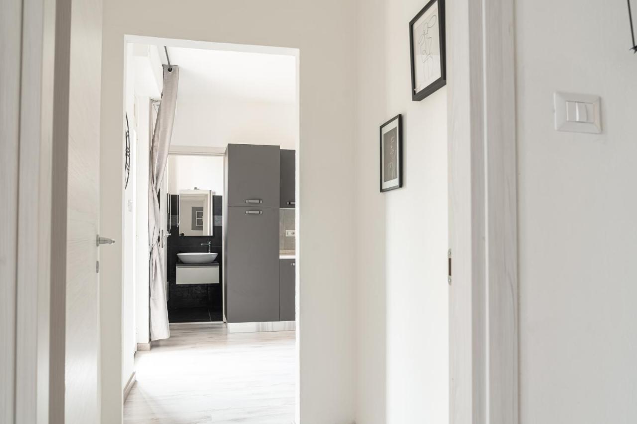 Almi - Guest Apartment Porto Torres Exterior photo
