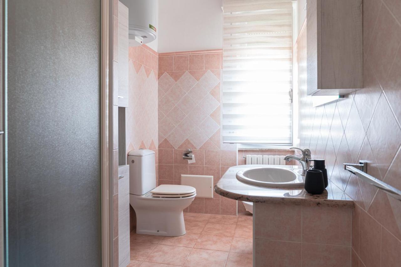 Almi - Guest Apartment Porto Torres Exterior photo